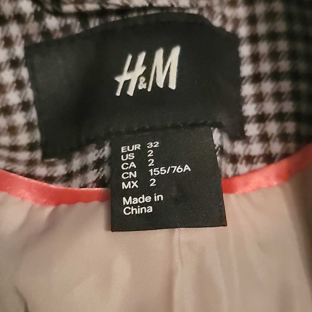 H&M Blazer - Picture 2 of 2